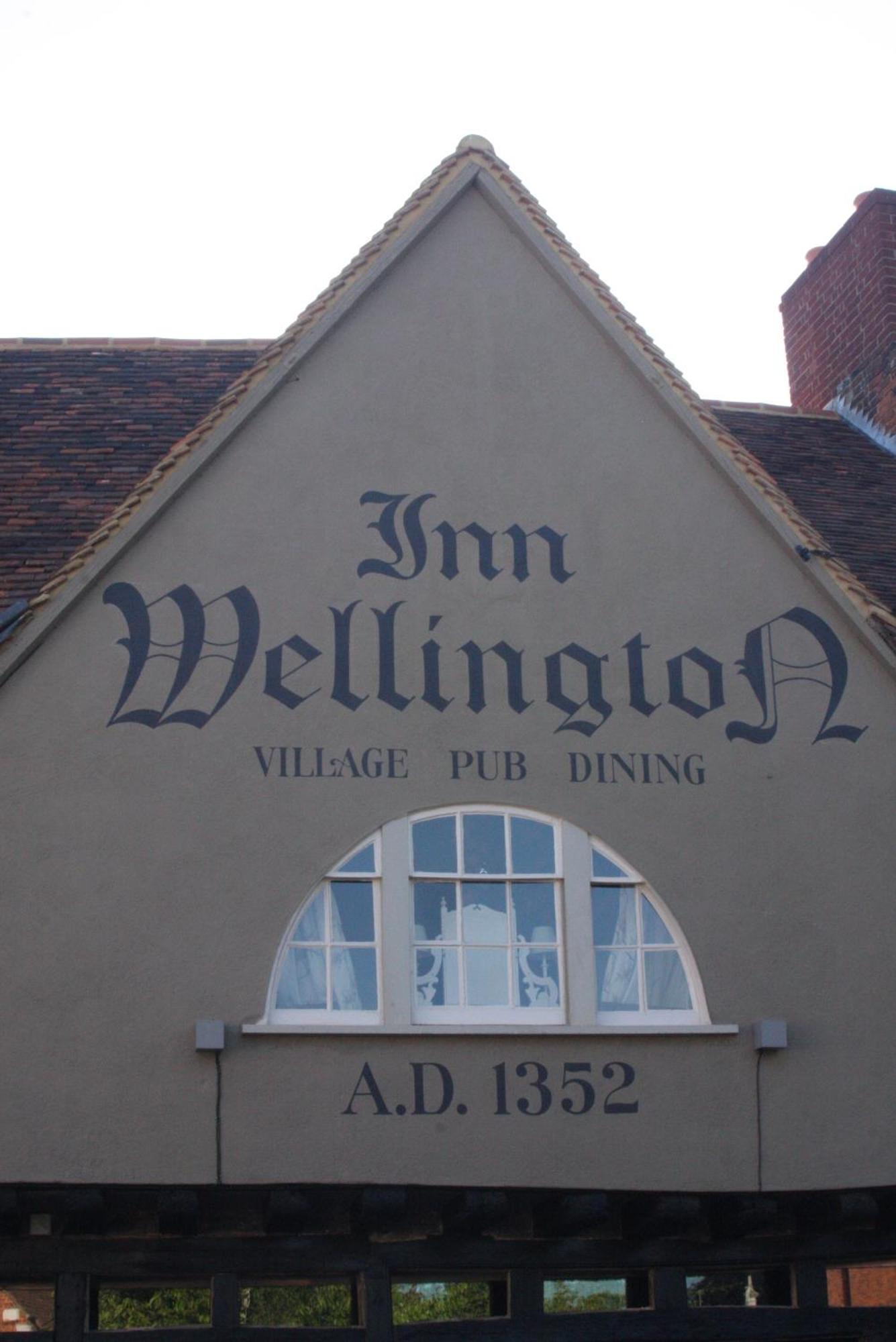 The Wellington Hotel Welwyn Luaran gambar